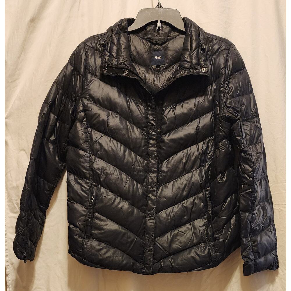 GAP Women’s Black 90% Down Chevron Quilted Puffer Jacket Lg
